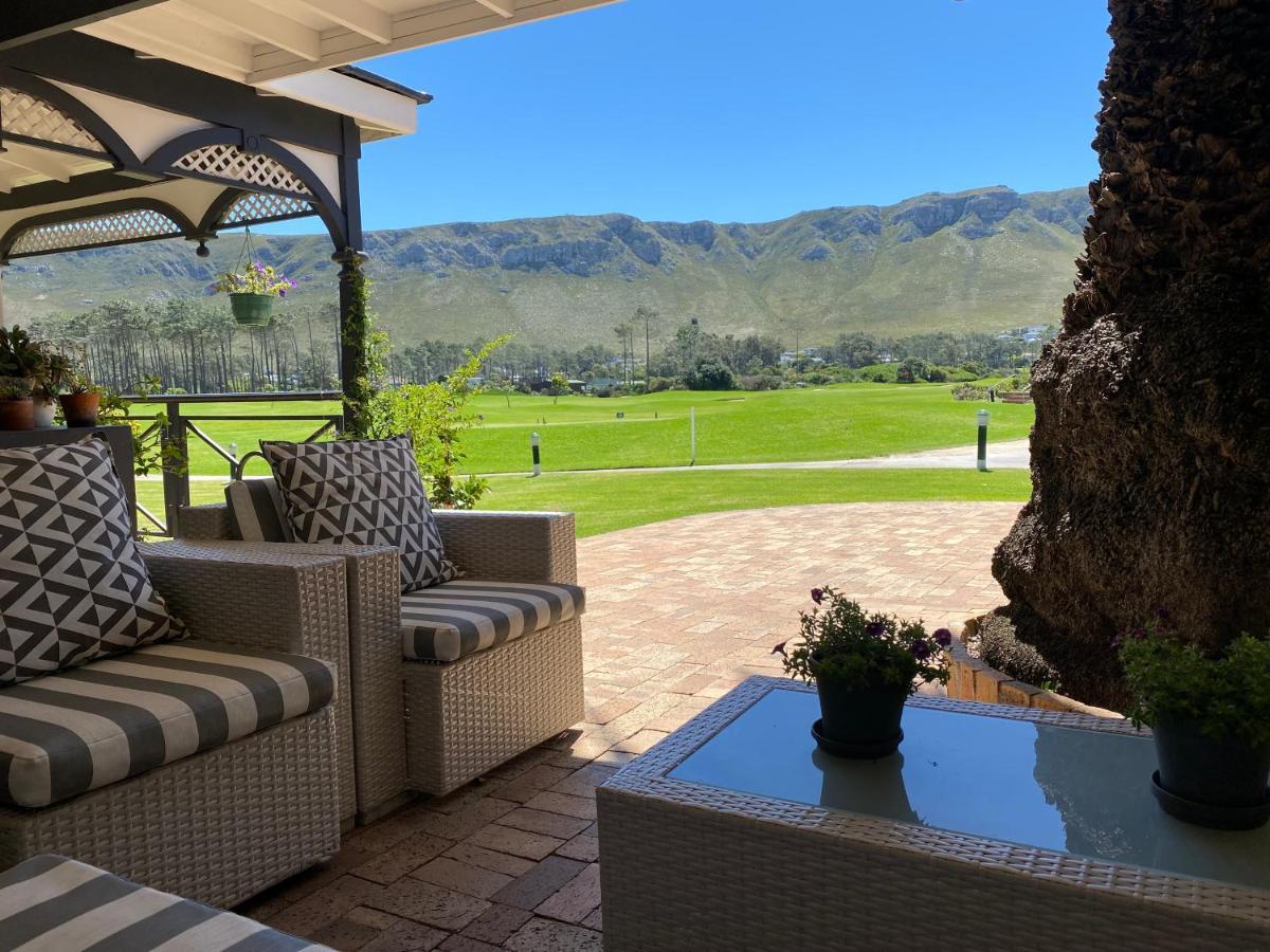 هيرمانوس 19Th Hole Guest Lodge - Golfers Paradise المظهر الخارجي الصورة